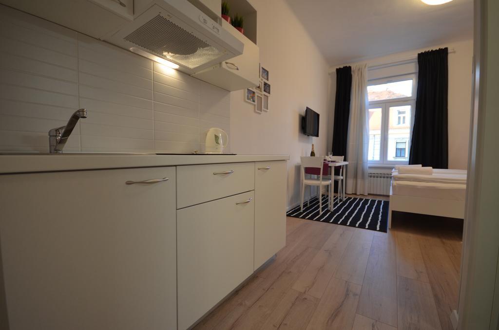 Downtown Luxury Apartment Загреб Экстерьер фото
